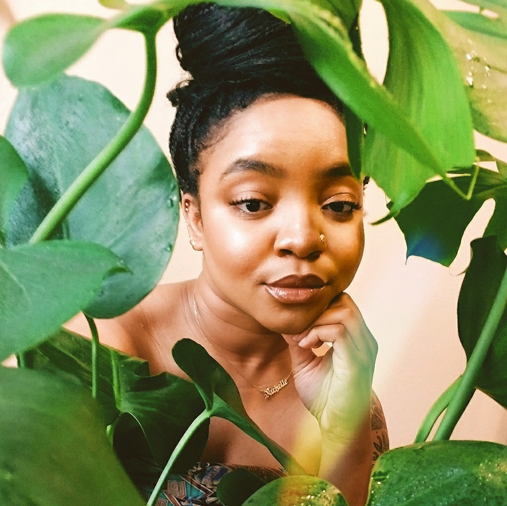 Meet your Posher, Julia